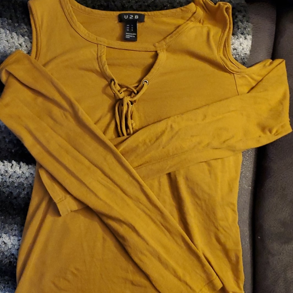 Mustard cold shoulder shirt
